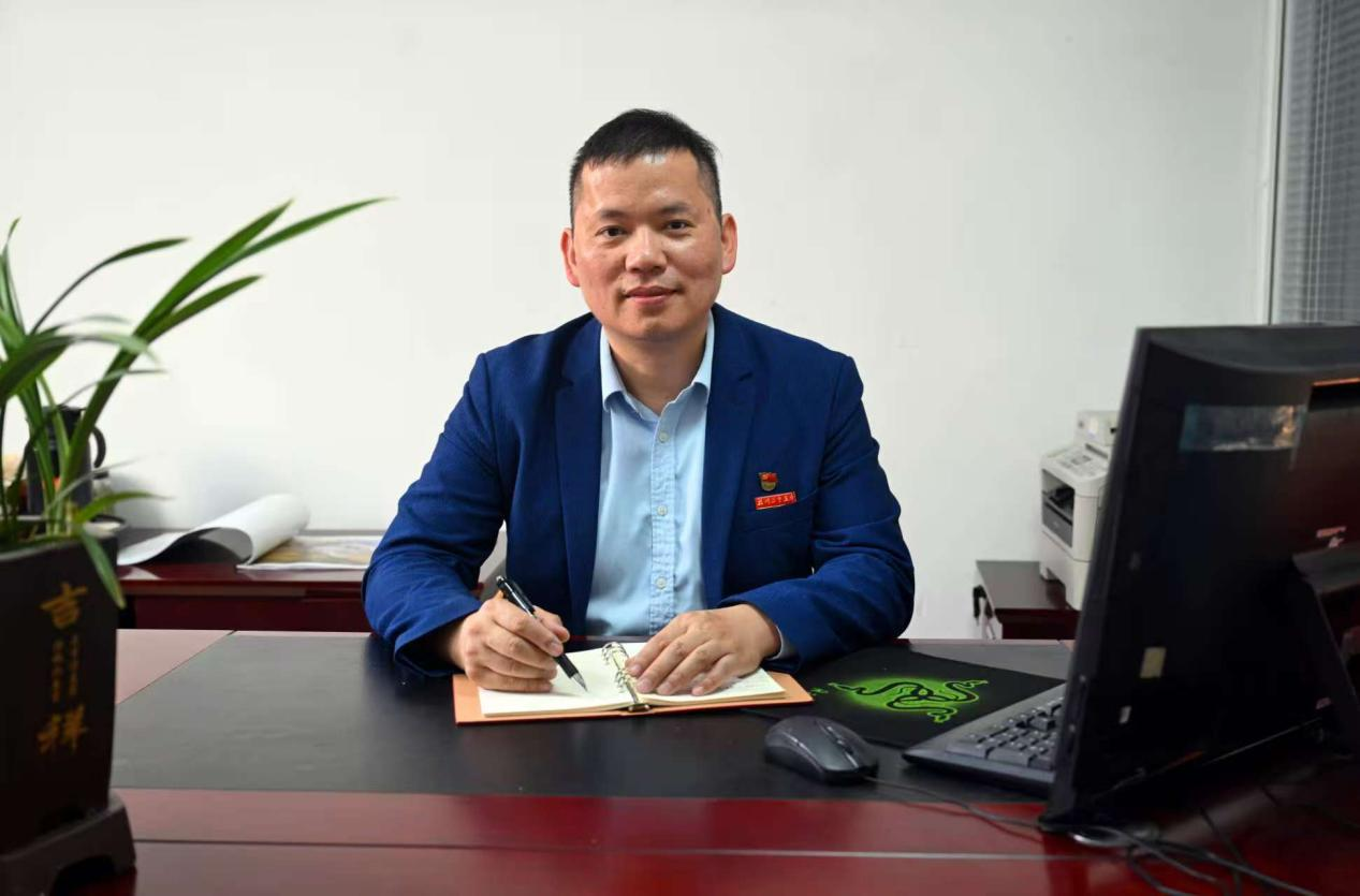 最美奋斗者（56）丨陈闽旭：守正创新担使命 躬身育人践初心